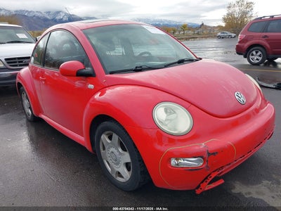 VOLKSWAGEN NEW BEETLE 2001