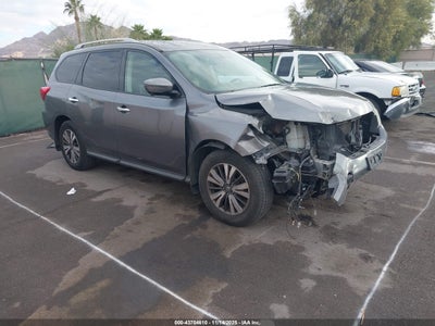 NISSAN PATHFINDER 2017