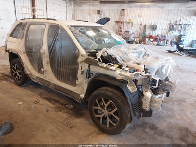 JEEP GRAND CHEROKEE 2024