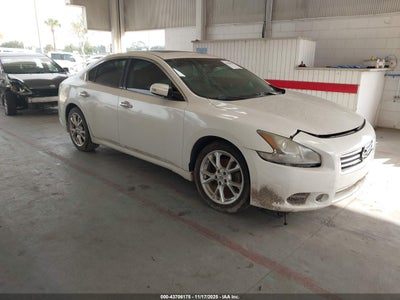 NISSAN MAXIMA 2012
