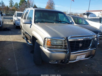 CADILLAC ESCALADE 2000