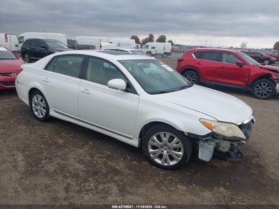 TOYOTA AVALON 2012