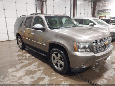 CHEVROLET SUBURBAN 1500 2014