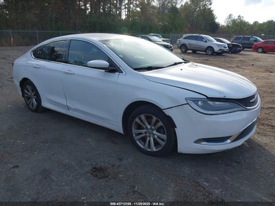 CHRYSLER 200 2015
