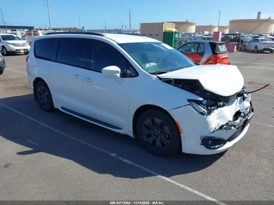 CHRYSLER PACIFICA HYBRID 2020