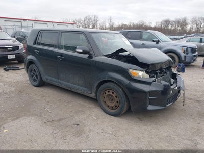 SCION XB 2012