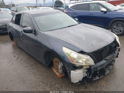 INFINITI G37 2010