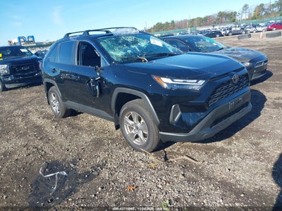 TOYOTA RAV4 2025
