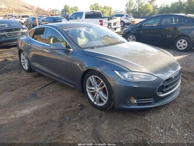 TESLA MODEL S 2013