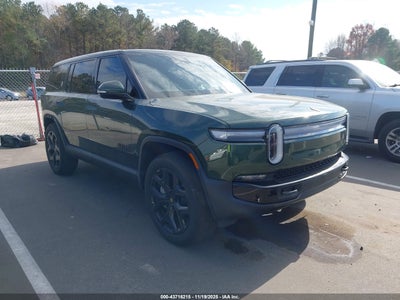 RIVIAN R1S 2025