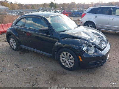 VOLKSWAGEN BEETLE 2013