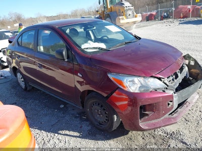MITSUBISHI MIRAGE G4 2023