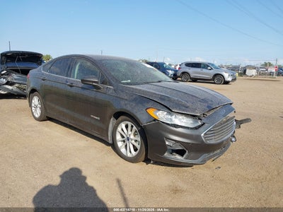 FORD FUSION HYBRID 2019