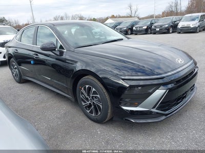 HYUNDAI SONATA HYBRID 2026