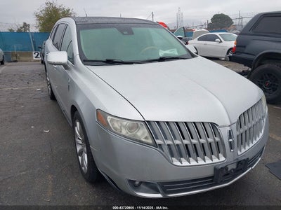 LINCOLN MKT 2010