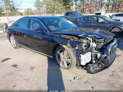 AUDI A8 2025
