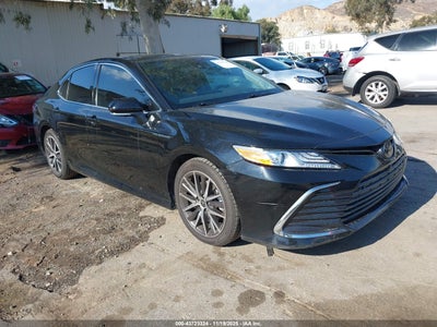 TOYOTA CAMRY 2022