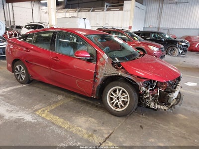 TOYOTA PRIUS PRIME 2017