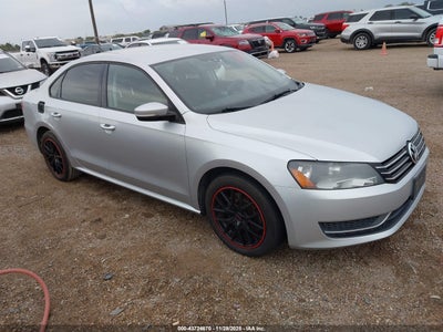VOLKSWAGEN PASSAT 2014