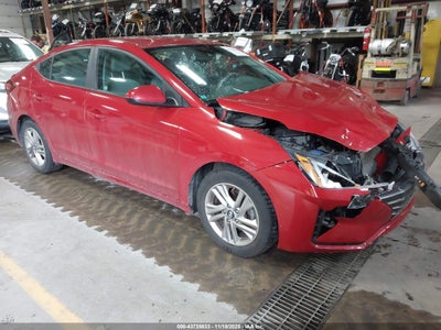 HYUNDAI ELANTRA 2019