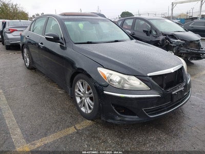 HYUNDAI GENESIS 2013
