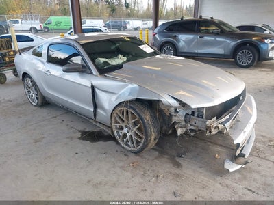 FORD MUSTANG 2012