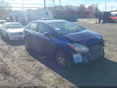TOYOTA PRIUS 2011
