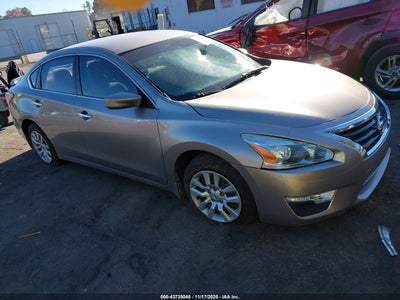 NISSAN ALTIMA 2015