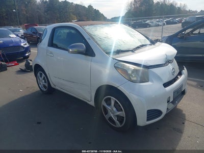 SCION IQ 2013