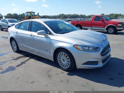 FORD FUSION HYBRID 2013