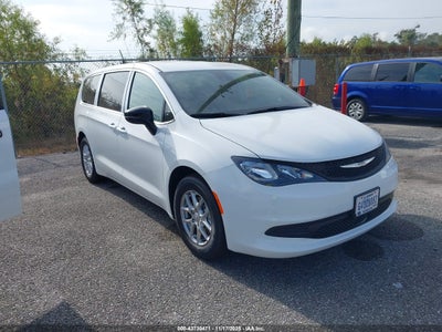 CHRYSLER VOYAGER 2026
