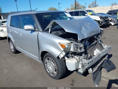SCION XB 2010