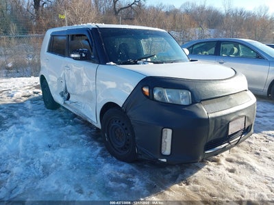 SCION XB 2014