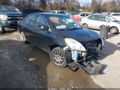 NISSAN VERSA 2013