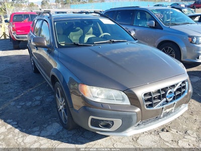 VOLVO XC70 2013