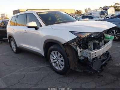 TOYOTA GRAND HIGHLANDER 2024