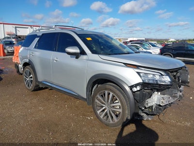 NISSAN PATHFINDER 2024