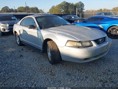 FORD MUSTANG 2001