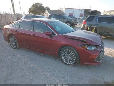 TOYOTA AVALON 2019