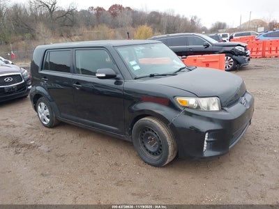 SCION XB 2013