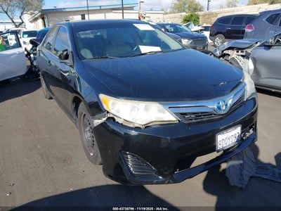 TOYOTA CAMRY HYBRID 2013