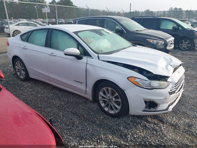 FORD FUSION HYBRID 2019
