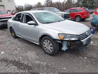 VOLKSWAGEN PASSAT 2012