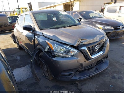 NISSAN KICKS 2020