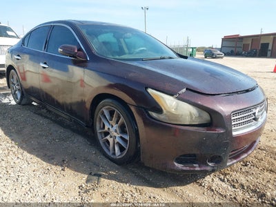 NISSAN MAXIMA 2011