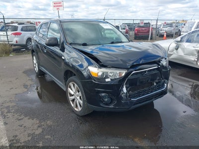 MITSUBISHI OUTLANDER SPORT 2015