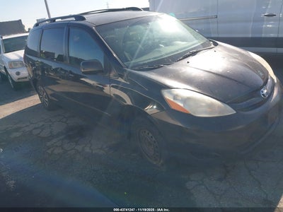 TOYOTA SIENNA 2009