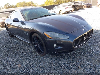 MASERATI GRANTURISMO 2010