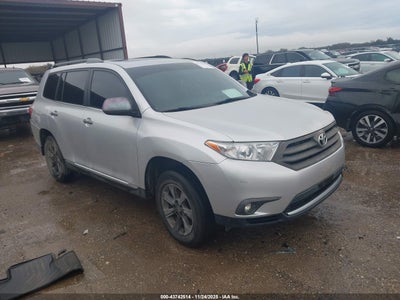 TOYOTA HIGHLANDER 2012