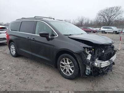 CHRYSLER VOYAGER 2021